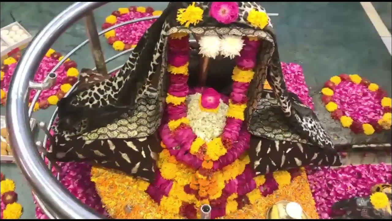 Budheshwar Mahadev Mandir Lucknow II श्री बुद्धेश्वर महादेव का पुष्पों