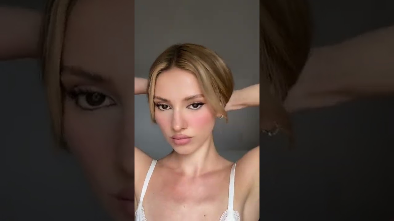 Danielle Marcan - look like Chanel