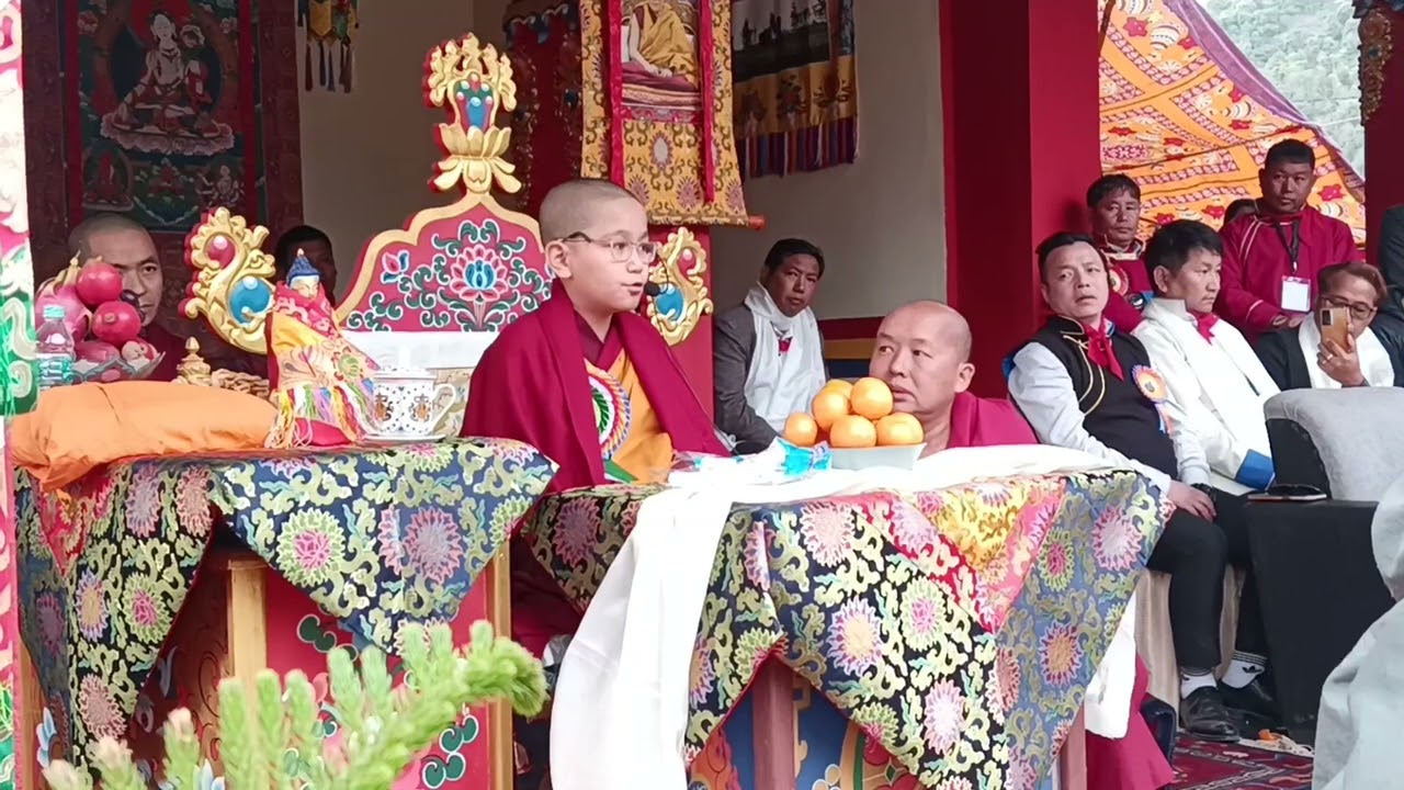 His  Eminence 10th Mon  Lhagyala Rinpoche Speech in Boha public