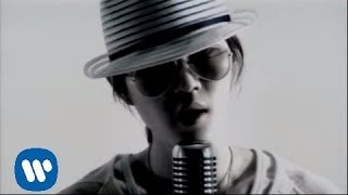 Video thumbnail of "Khalil Fong (方大同) - 春風吹 Official Music Video"