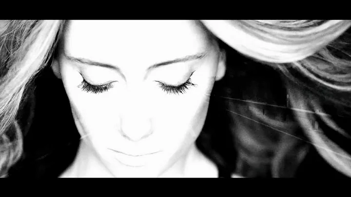 Laura Hunter - Driving In A Straight Line