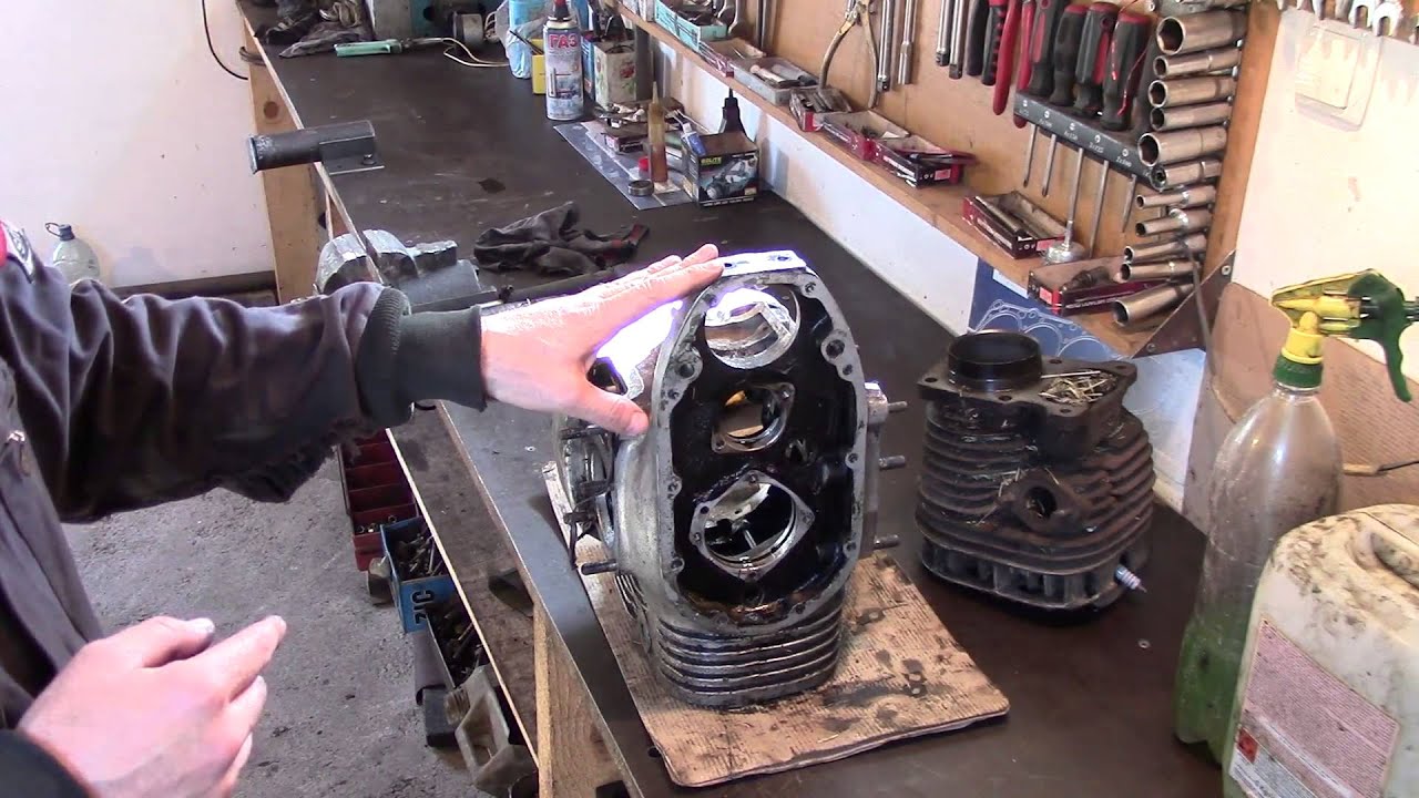 Как и чем вымыть двигатель мотоцикла - YouTube