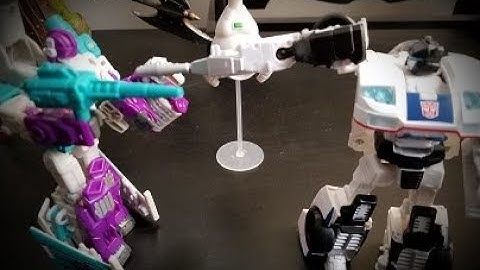 Transformers Power of the Primes Jazz and Dreadwind