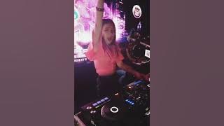 ILUSI TAK BERTEPI - DJ RERE MONIQUE R2M