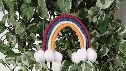 Yarn Rainbow Tutorial with Julie Liu
