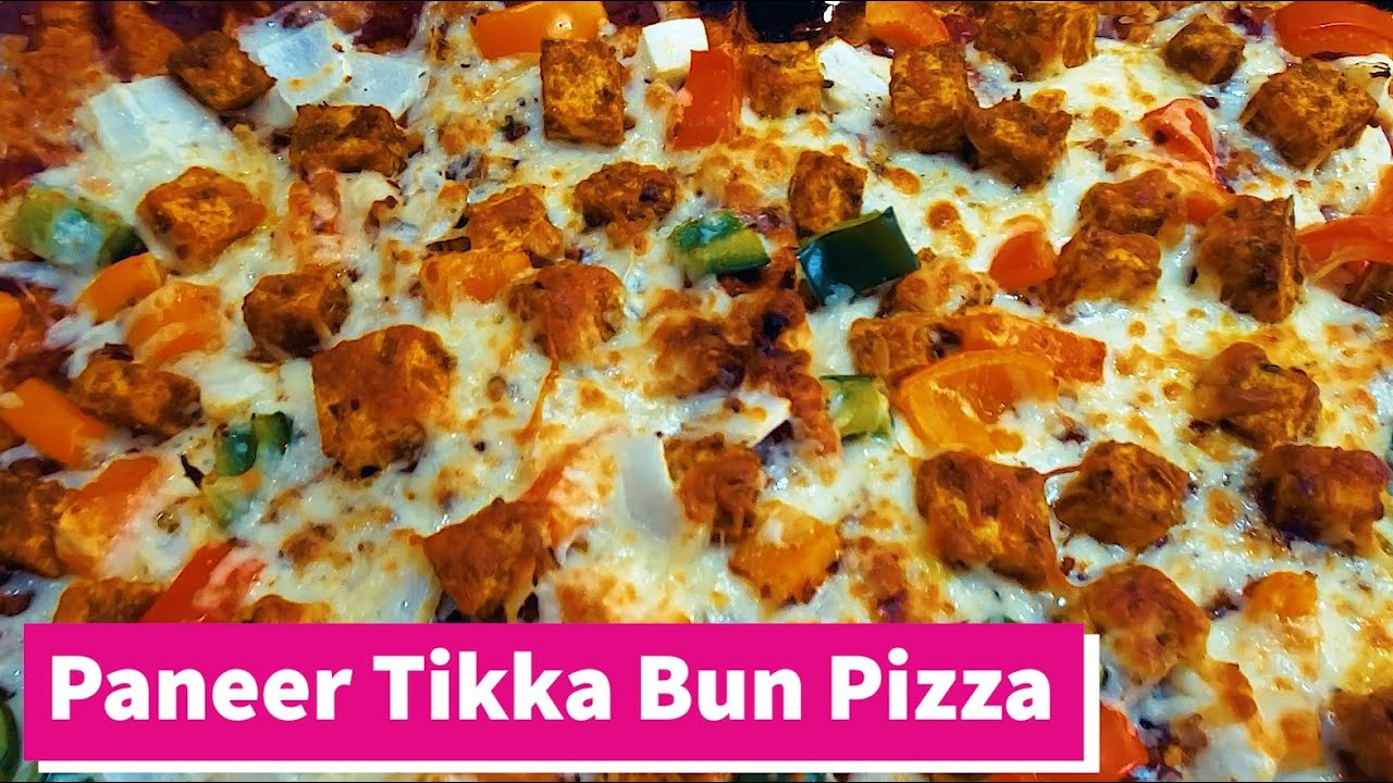 Paneer Tikka Bun Pizza - The JFK | The Joint Family Vlogs