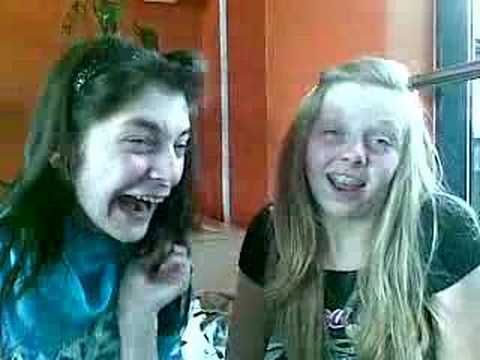Anni ja Amina . :)
