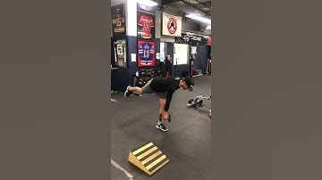 DB (1) Single-Leg RDL to Single-Arm Row
