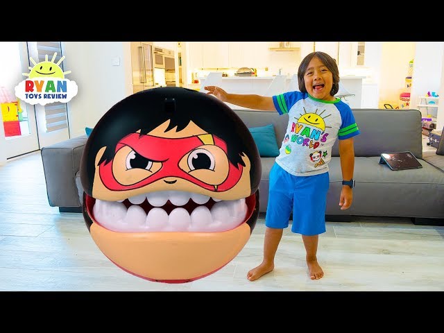 Ryan Pretend Play with Giant Gobsmax Toys for kids!!! class=