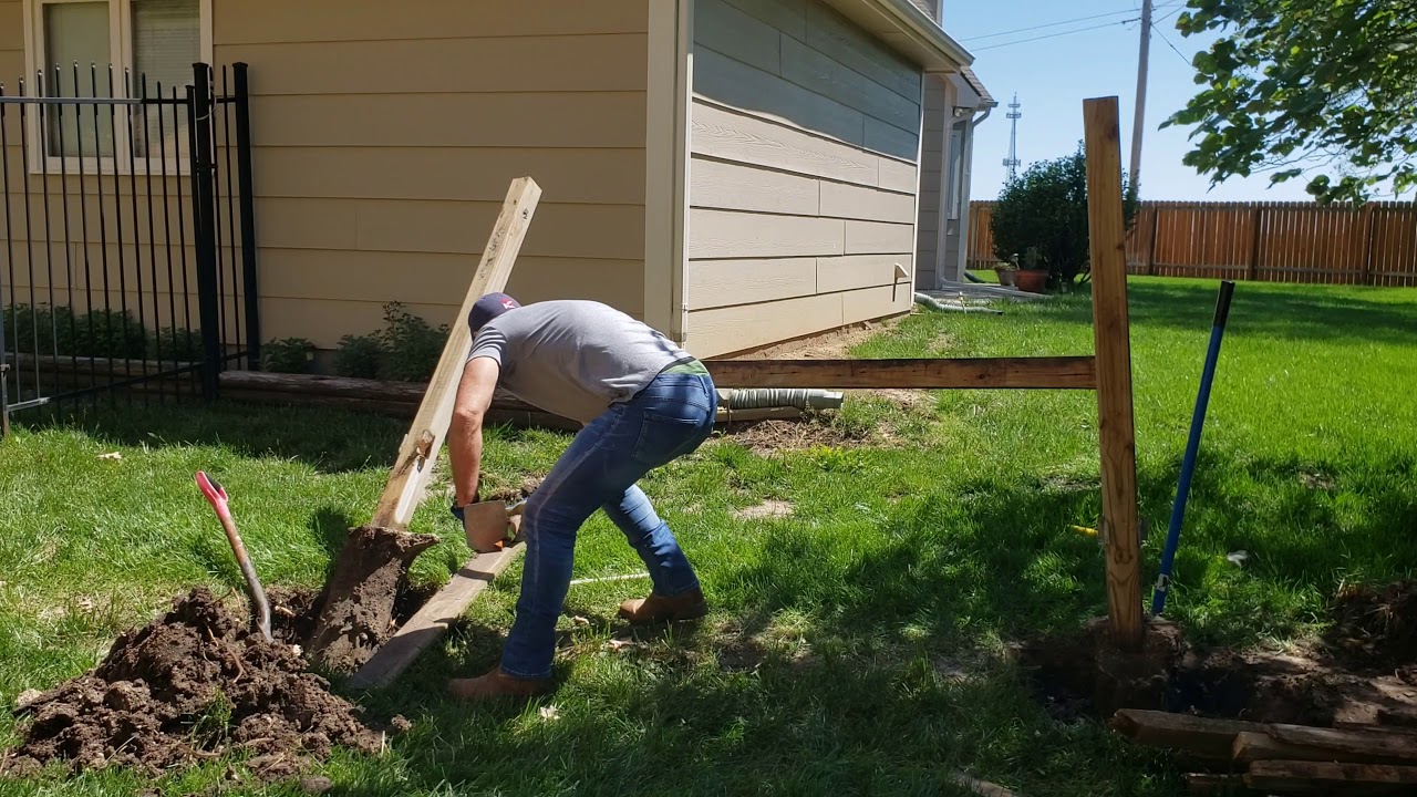 Trying to lift to fence post out with a bottle jack YouTube