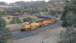 Tehachapi Part 2 of 3- The Loop, SD70MAC Leader and More!