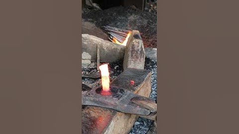 Old Rusty Iron Forged Into a Sharp Peraak Full Transformation #metalwork #foryou