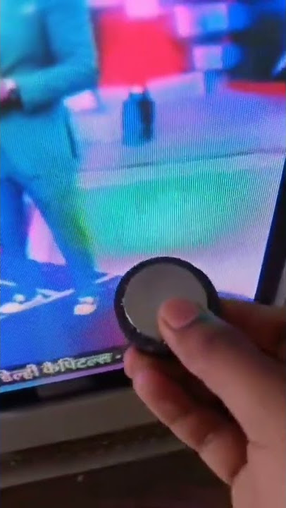 changing tv colours with magnet 🧲