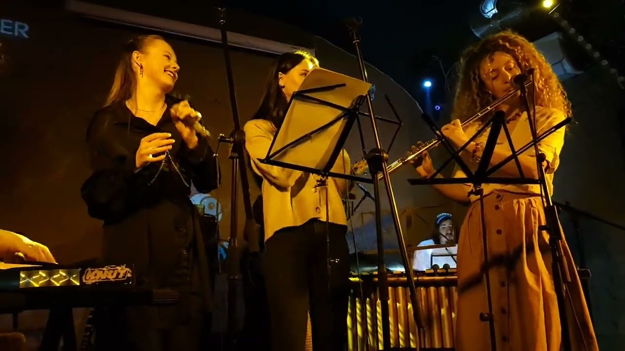 Jam 10 de octubre de 2022 