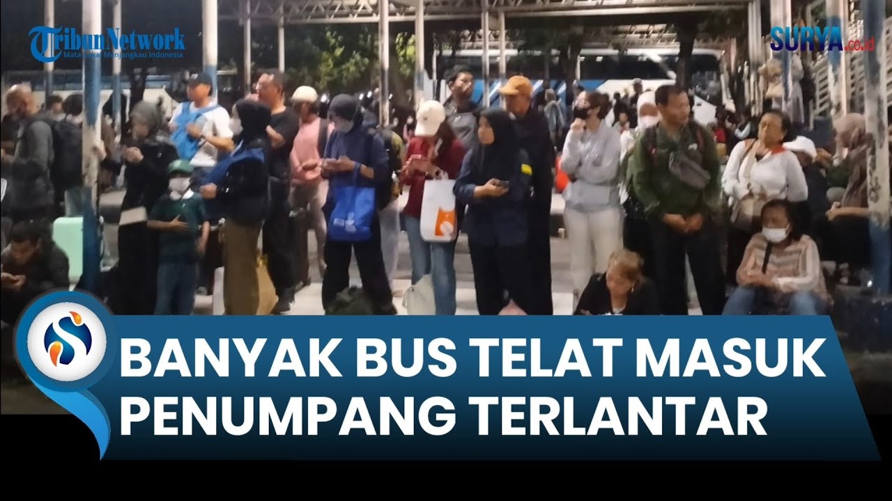 RIBUAN PENUMPANG TERLANTAR Berjam-jam di Terminal Purabaya Imbas Jalan Macet Parah