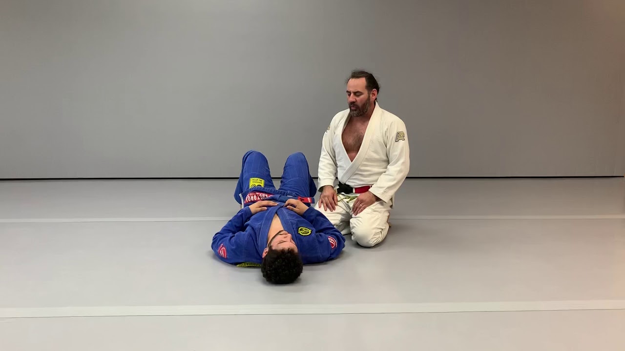 Bottom Scarf Hold Position