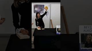 Beyza Alkoç Imza Günü Ç Ünü Indakiler