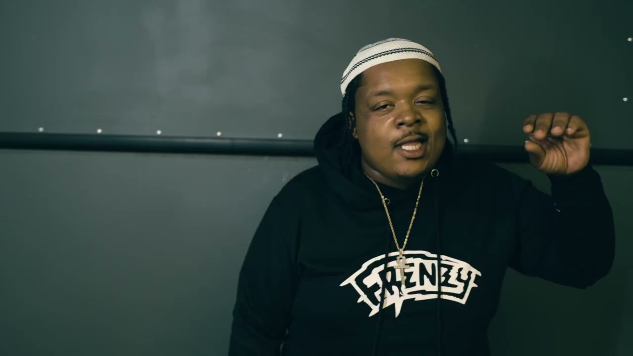 Watch STELLY HUNDO - 2 MUCH MOTION (OFFICIAL VIDEO) on YouTube Watch STELLY HUNDO - 2 MUCH MOTION (OFFICIAL VIDEO) on YouTube