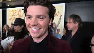 Joel Courtney is brutally honest &amp; confessed ALL HIS SINS at Jesus Revolution Premiere, Hollywood Ca