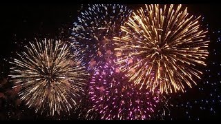 Download Yılbaşı Gecesini Sekiz Sevgilimle Beraber Geçirdim Video MP3 Yılbaşı Gecesini Sekiz Sevgilimle Beraber Geçirdim