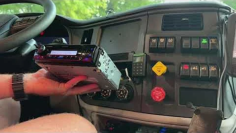 2024 Peterbilt Radio Upgrade