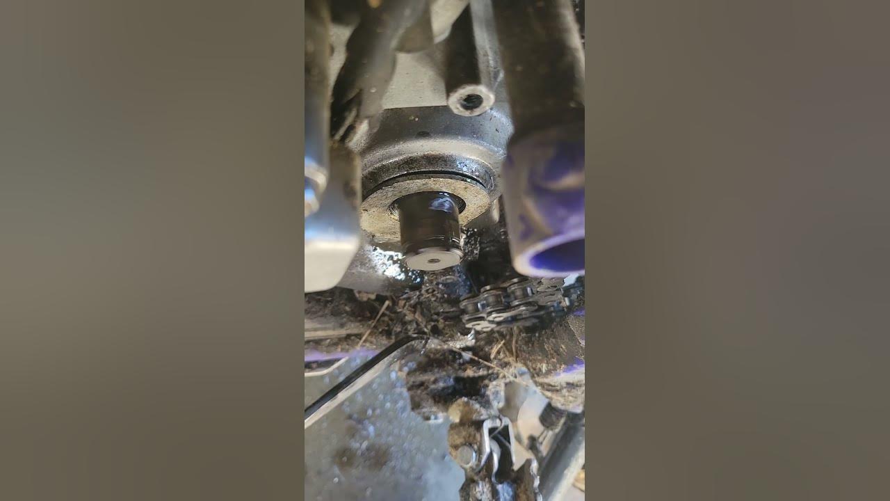 Dr650 countershaft seal with cold oil YouTube