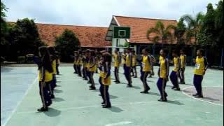 Ujian praktek PJOK senam poco poco UPT SMPN 2 balongbendo sidoarjo