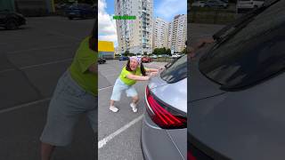 КОГДА МАМА ЭКОНОМИТ НА БЕНЗИНЕ🤣 #семья #есения #eseniya #ржака #прикол #милашка #яжмать