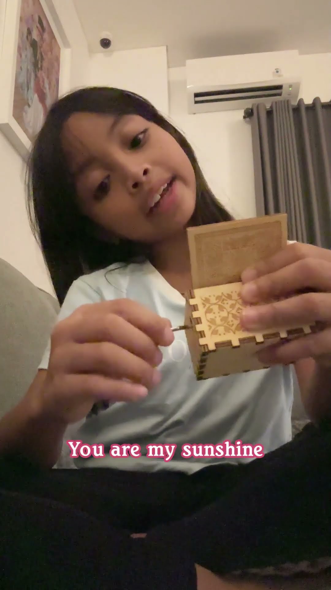 NIH GUYS LEIKA NANYIIN LAGU BUAT KALIAN, NYANYI BARENG SAMA LEIKA YA!! #leika #shots