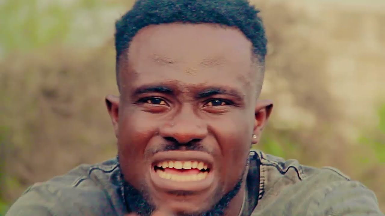 LIL BOI   LIFE FEAT GYARKAL BELEY ( Official Visualizer)