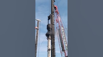 PILE DRIVER SPUN PILE #piling #hammer #construction #piledriver #spunpile #machine #viral #pancang