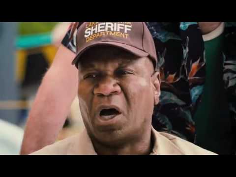 [SabusFilM] Piranha 3DD - Official HD Trailer