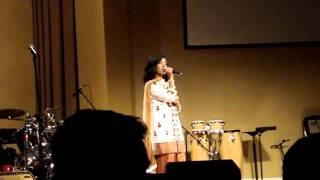 JayneSinging.MPG