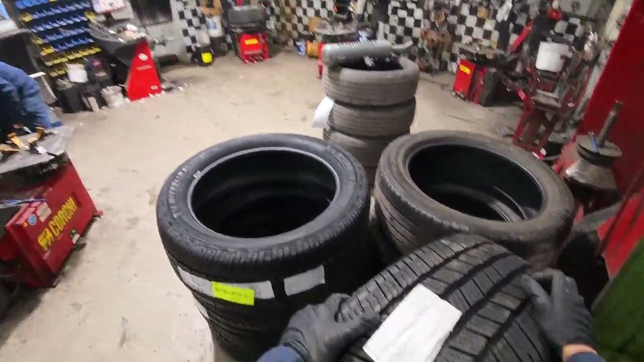 RIVIAN R1-S Installing 4 New Michelin Tires in 22 inch Wheels