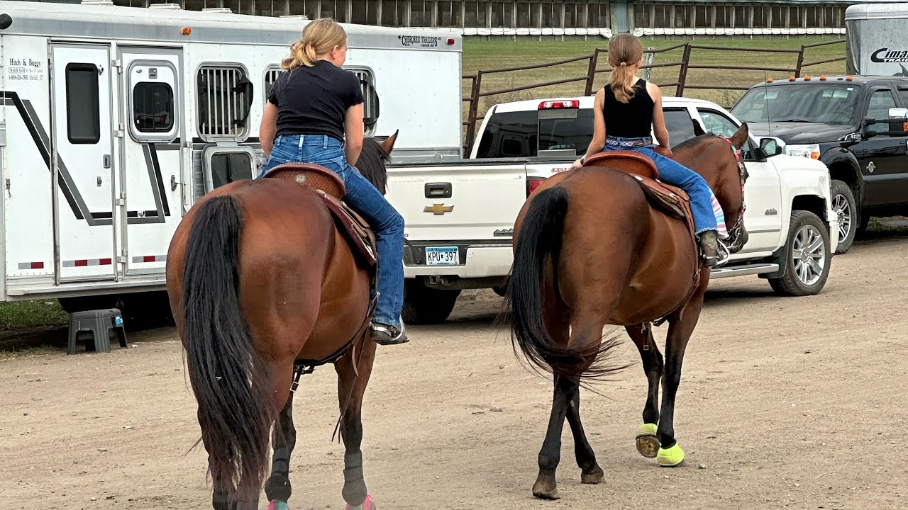 Fast and furious barrel race!!!! Verndale mn!!! #barrelracing #hardwork ...