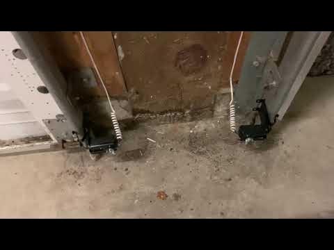 Chamberlain RJ070 / Chamberlain B353 - YouTube