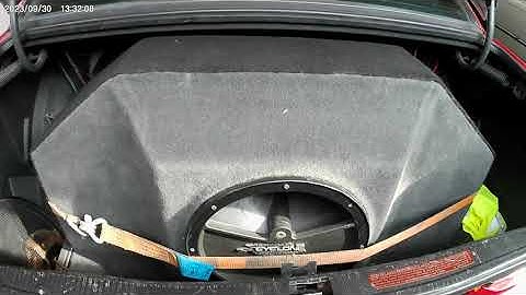 Phoenix Gold Cyclone at full power in a Mercedes 190