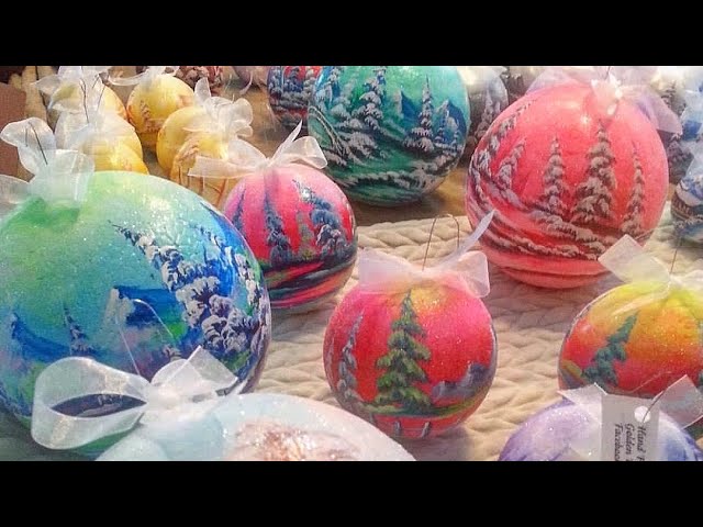 HOW TO MAKE CHRISTMAS ORNAMENTS/ DIY /ACRYLIC PAINTING 