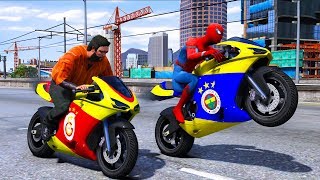 4 Büyükler Yarış Motorları Ön Kaldırma Parkurunda - Gta 5