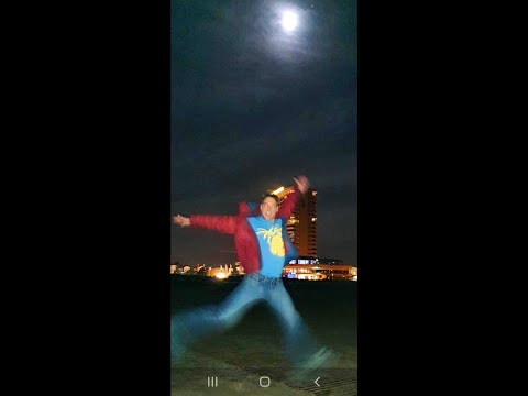 SUPER - VOLLMOND - YOGA - SUPER MARIO am 31.Oktober 2020 :) Warnemünde :)