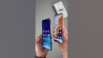 Curved or flat display 🤨 With the new Pixel 8 series google introduced a flat display for the Pro