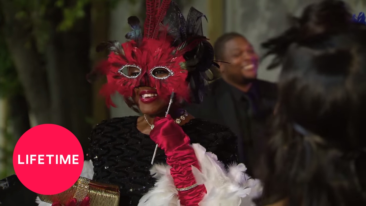 Download Little Women: Atlanta - The Masquerade Ball (Season 3, Episode 3) | Lifetime