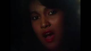 Mega Selvia, Nindy Ellesse, Trio Ceriwis - Ketika Cinta Hadir Disini (Official Music Video)