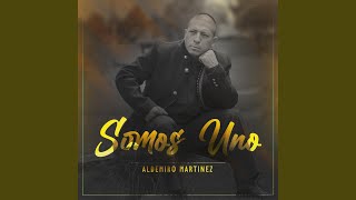 Video thumbnail of "Aldemiro Martinez - Aquí Estoy Nuevamente"