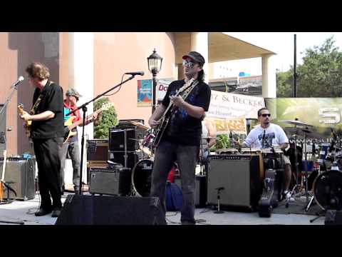 RJ Howson Live at the Sun King Festival 2012 Steve...