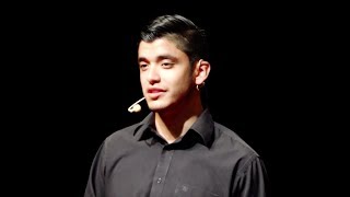 De Cómo Superar la Tristeza | Nicolás Martínez | TEDxJoven@Cuenca