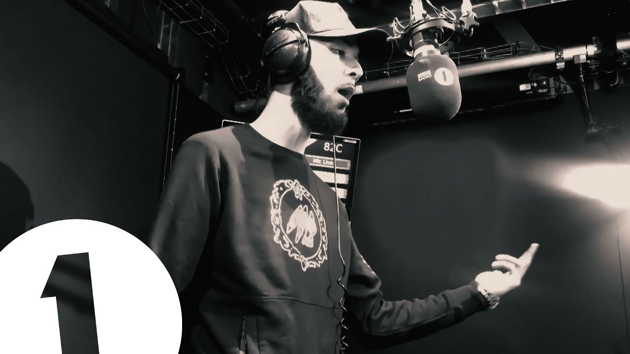 Ibby Freestyle for BBC Radio 1's Asian Beats - YouTube