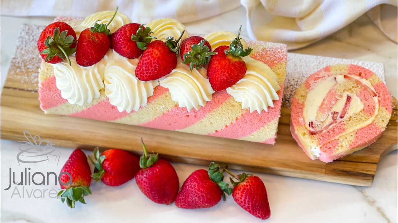 BRAZO DE REINA DE FRESAS CON CREMA