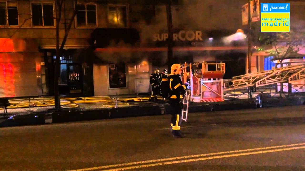 Imágenes del incendio de la calle Alcalá, 108