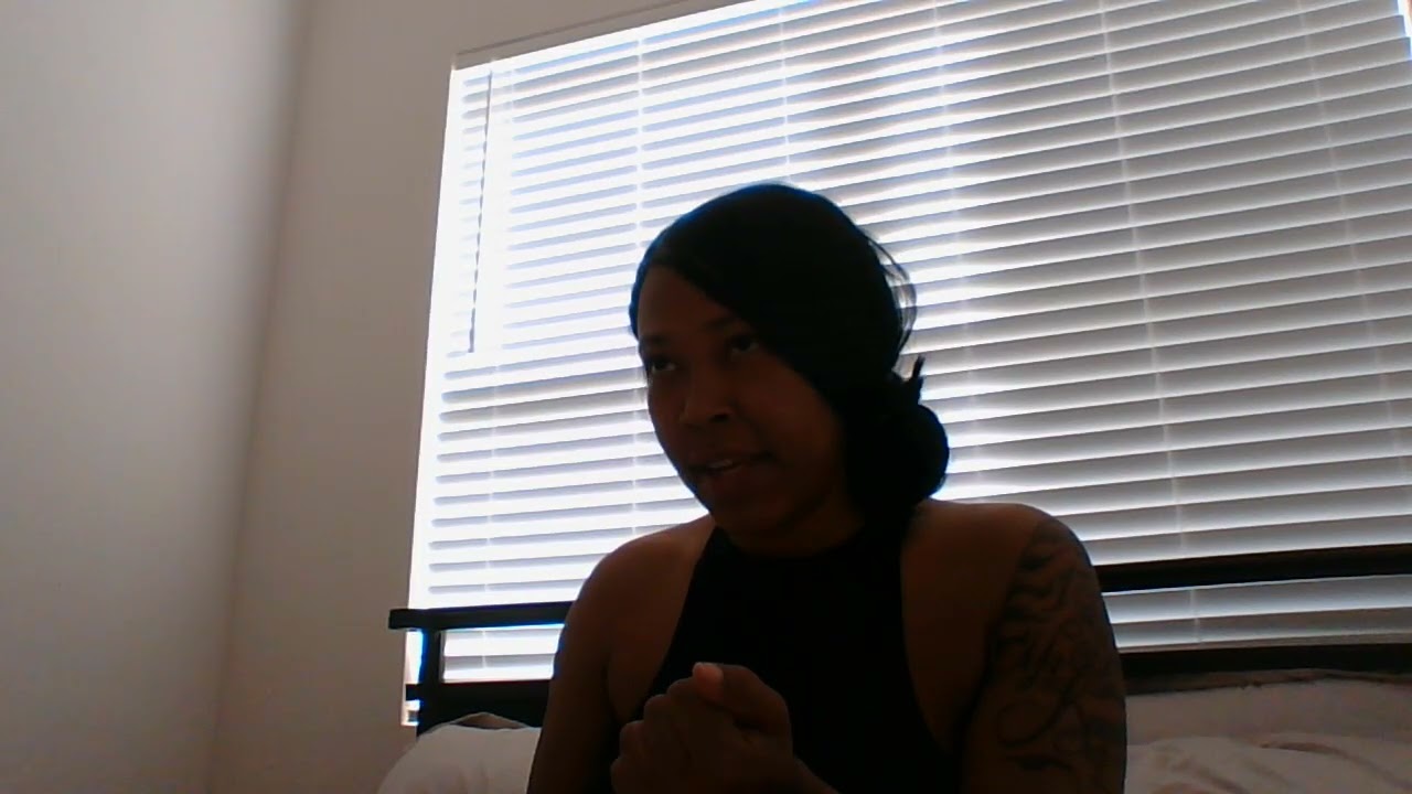 Посмотрите, взрослые мужчины так не играют, и кто-нибудь скоро это поймет на собственном горьком ...